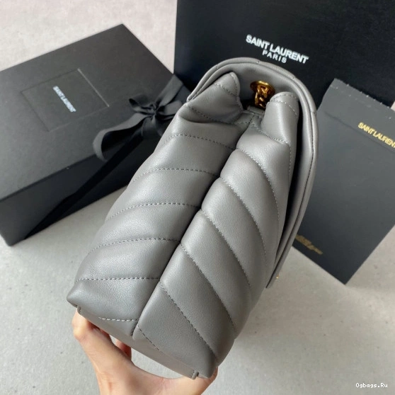 LOULOU MEDIUM YSL 0817